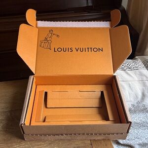 Louis Vuitton Signature Orange Packaging